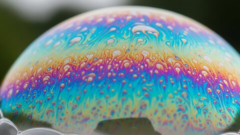 Iridescent Dream ␓␓␀␚ [Music]