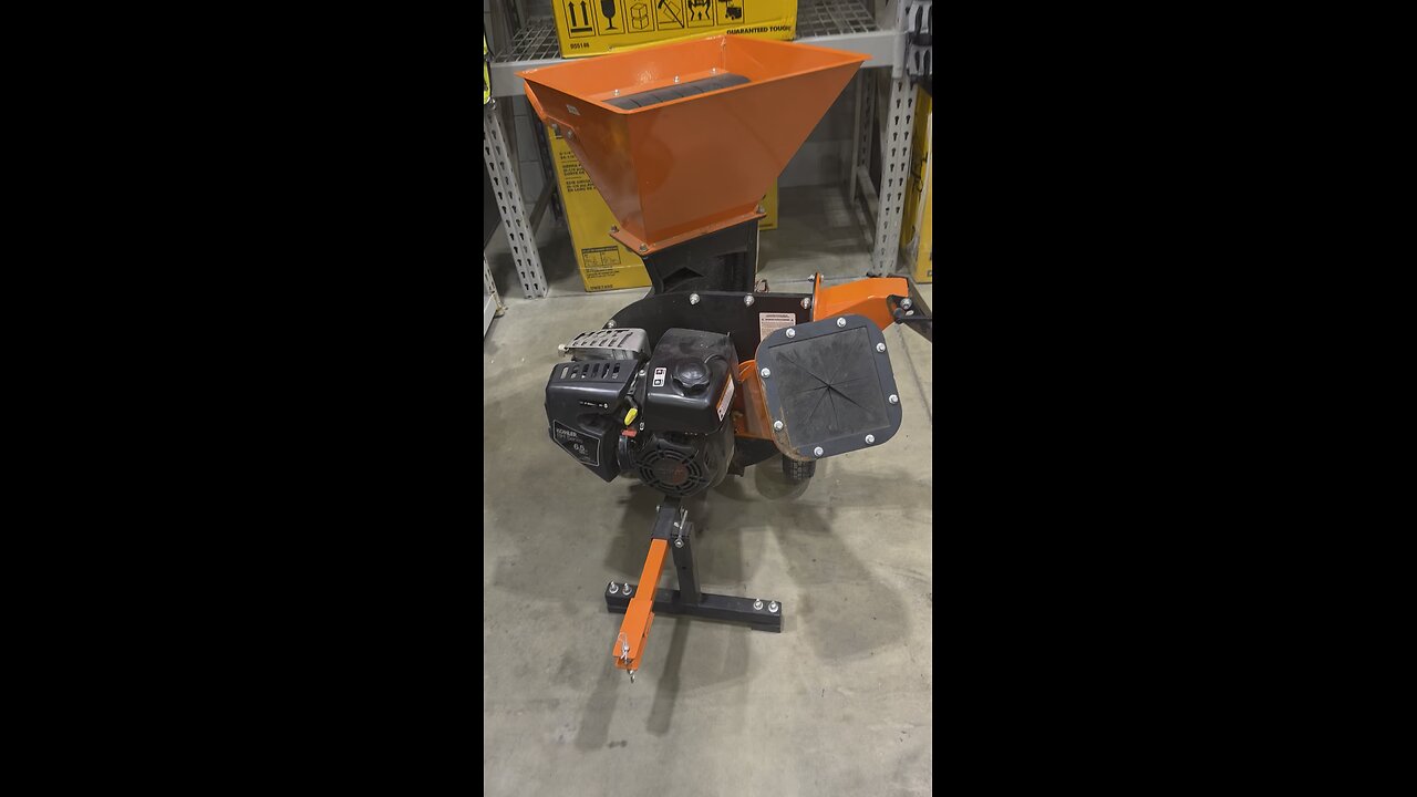 NEVER buy this wood chipper. Drive shaft will throw the hopper at you.