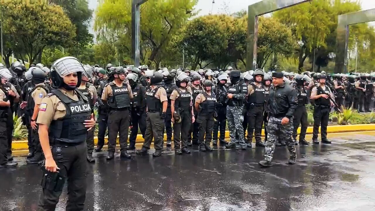 Horas de mucha turbulencia le esperan a Quito la sede del Gobierno de Ecuador