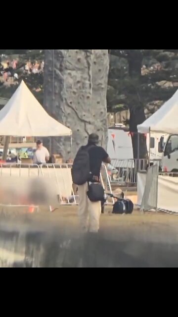 WOW: Unarmed Man Stares Down Terrorist in Australia