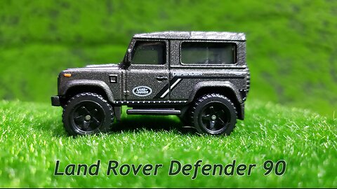 1990 Land Rover Defender: Hot Wheels GHB38 Edition