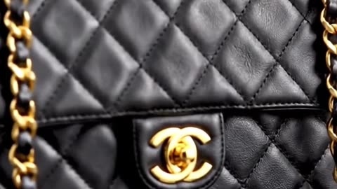CHANEL MATELASSÉ CHAIN SHOULDER BAG