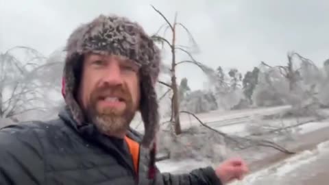 More than 428000 Americans left without power due to a snowstorm