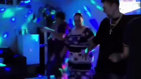 Se alguém te convidar para um bailinho