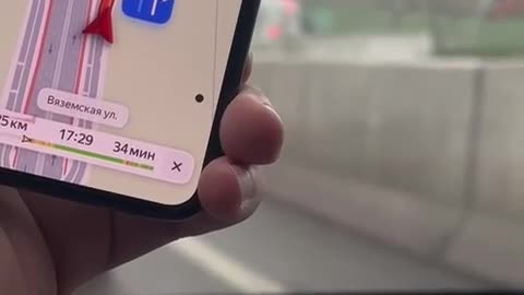 🤯💻 This Navigation App Reveals The Traffic Light Cycle Time! | FeedMyCuriosity