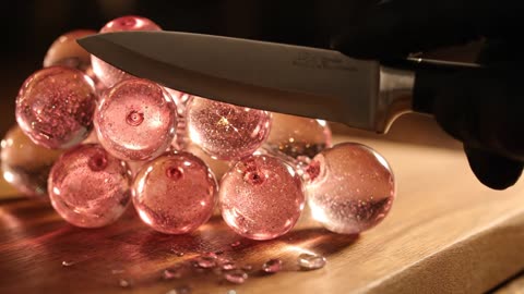 😳 These Glass Grapes Cut So Perfectly… | Satisfying ASMR