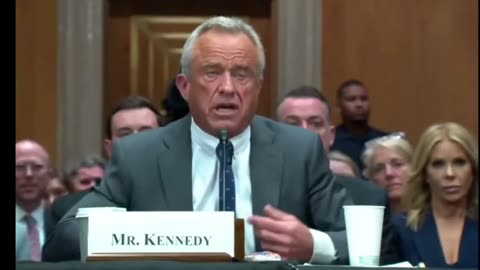 RFK Jr. Calls Out Bernie Sanders for Accepting Pharma Donations