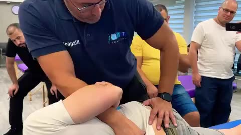 Must Watch: Cracking the lumbar spine. #physicaltherapy #chiropractic #chiroprac