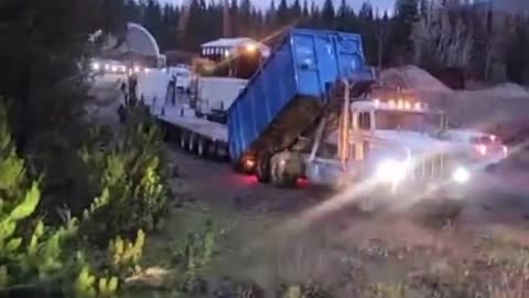 CFIA super save truck driver doesn’t even know how to offload it’s trailer