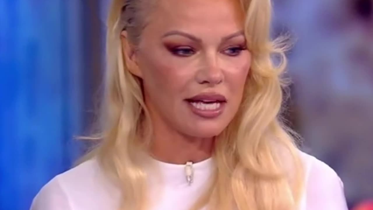 Pamela Anderson VS. The View