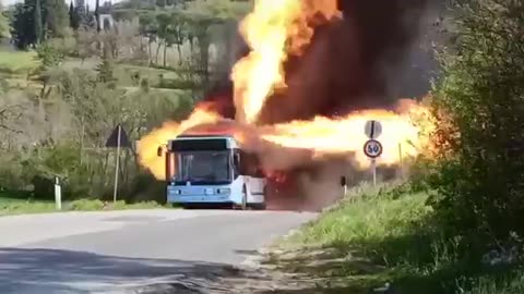 This is what an electric bus with an exploding battery looks like