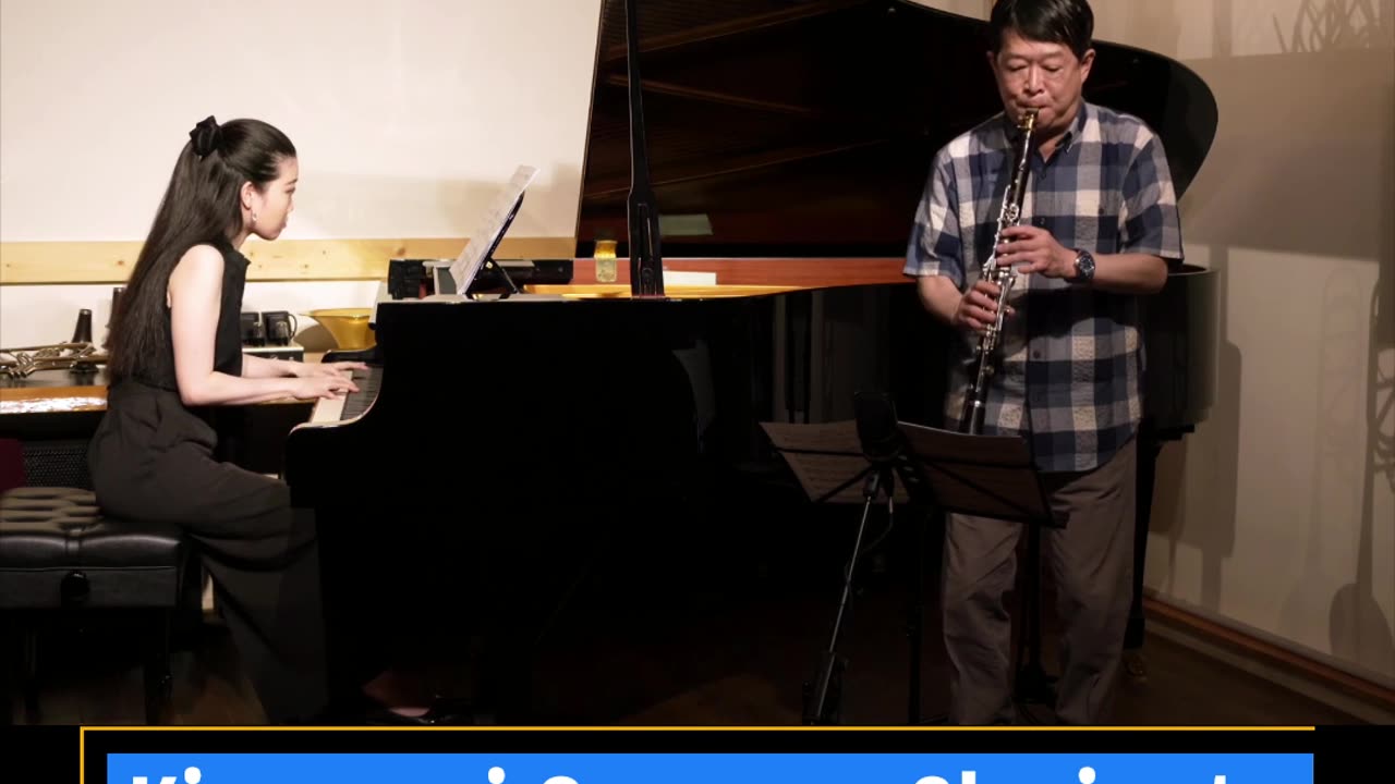 Can You Watch 43 Seconds of This Clarinet & Piano Without Smiling?