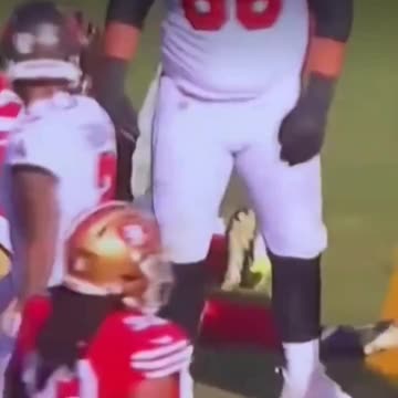 Look at Fred Warner's foot