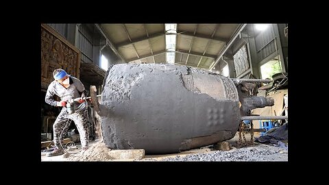 The Process of Creating the Largest & Most Magnificent Bells in the World - Korean Bell Engineers