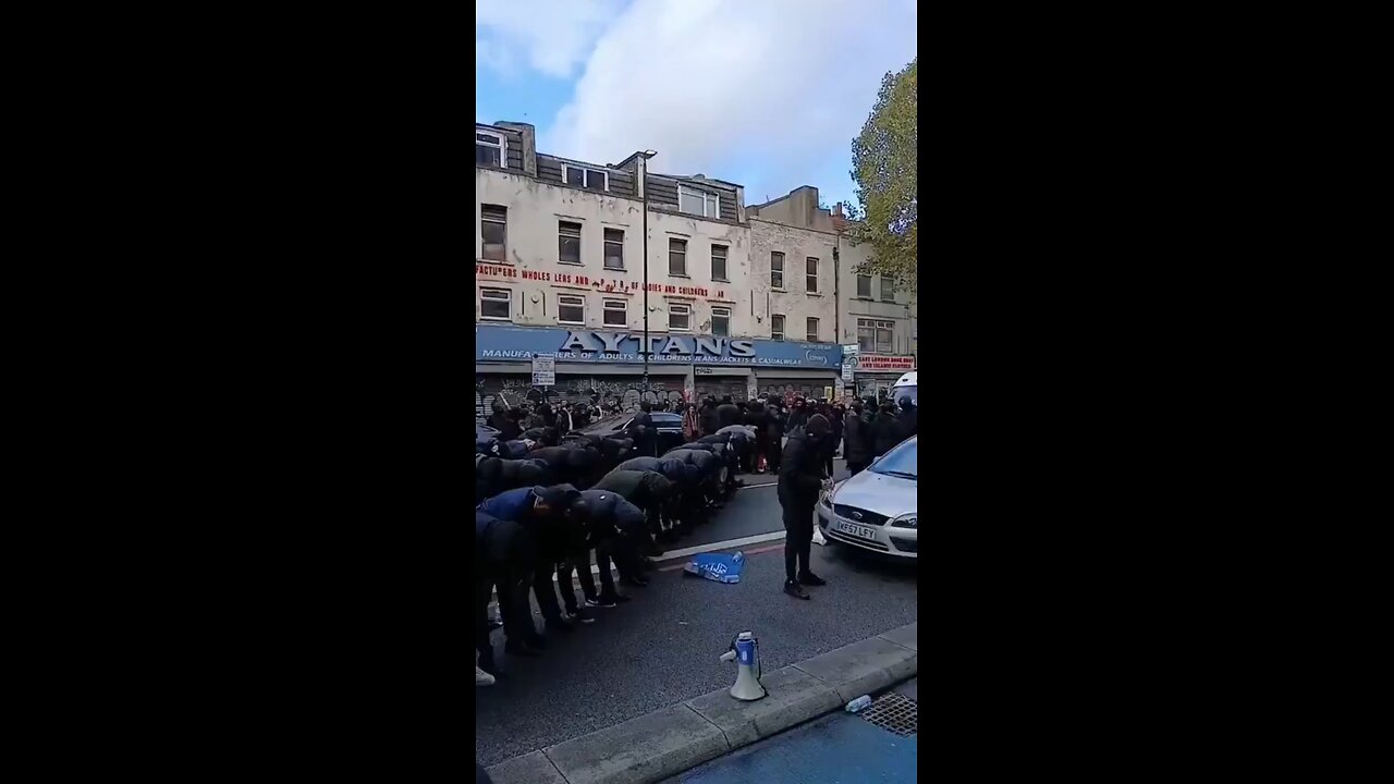 Londonistan, UK - We are here to stay! To live our way and NOT embed into your society! Bye Brits..