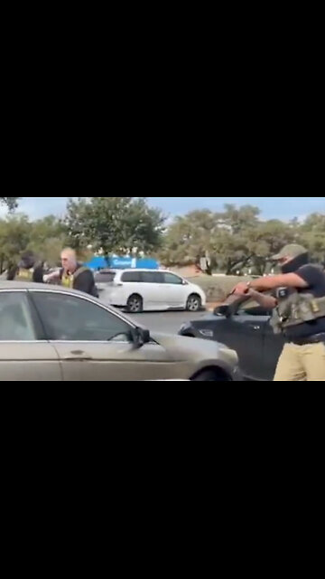 Illegal Alien Rams His Car into Federal Officer's Car