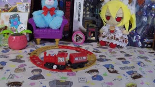 Wind up toy Christmas train unboxing and assembly