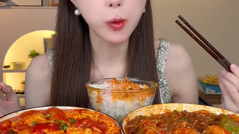 山珍海味都不如家常菜，简简单单又是幸福的一顿 #抖音美食推荐官 #妈呀太香了 #一起吃饭吧