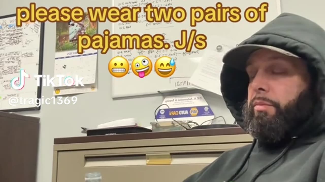 WISECRACKING😂 MONDAY 11/24/25