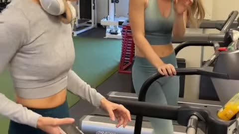 She gets tricked at the gym