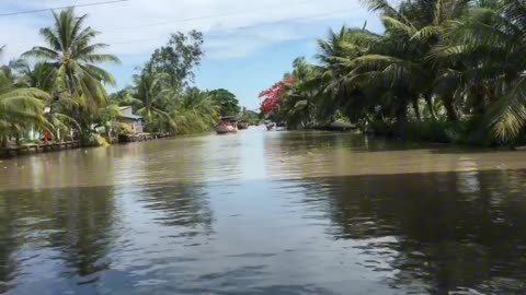 vietnam river boats - life on the river mekong delta