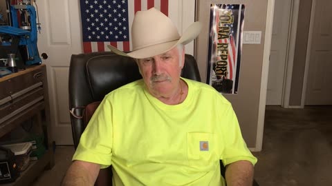 Pilot Stupidity Killed Himself, Wife, And Daughter!