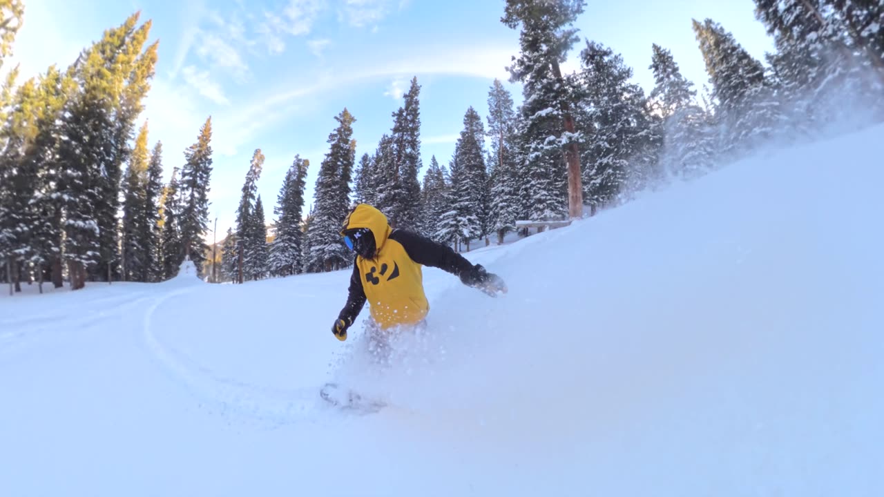 ❄️ Kicking Off January with Epic Snowfall & Snowboarding Thrills! ❄️