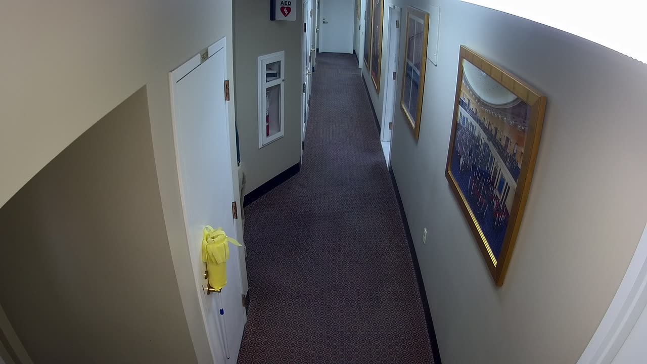 0400USCS04CorridornearS424B_2021-01-06_03h00min00s177ms.mp4
