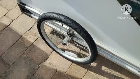 Thank God 🙏 for 🆕 trailer wheels 🙂👍