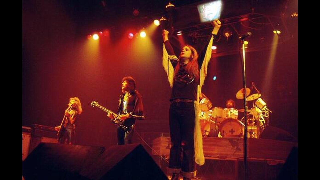 HEAVEN & HELL ( BLACK SABBATH w/ RONNIE JAMES DIO ( LIVE )
