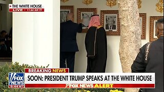 LOL Trump Shows Off Biden Autopen Portrait To Saudi Crown Prince