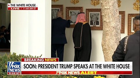 LOL Trump Shows Off Biden Autopen Portrait To Saudi Crown Prince