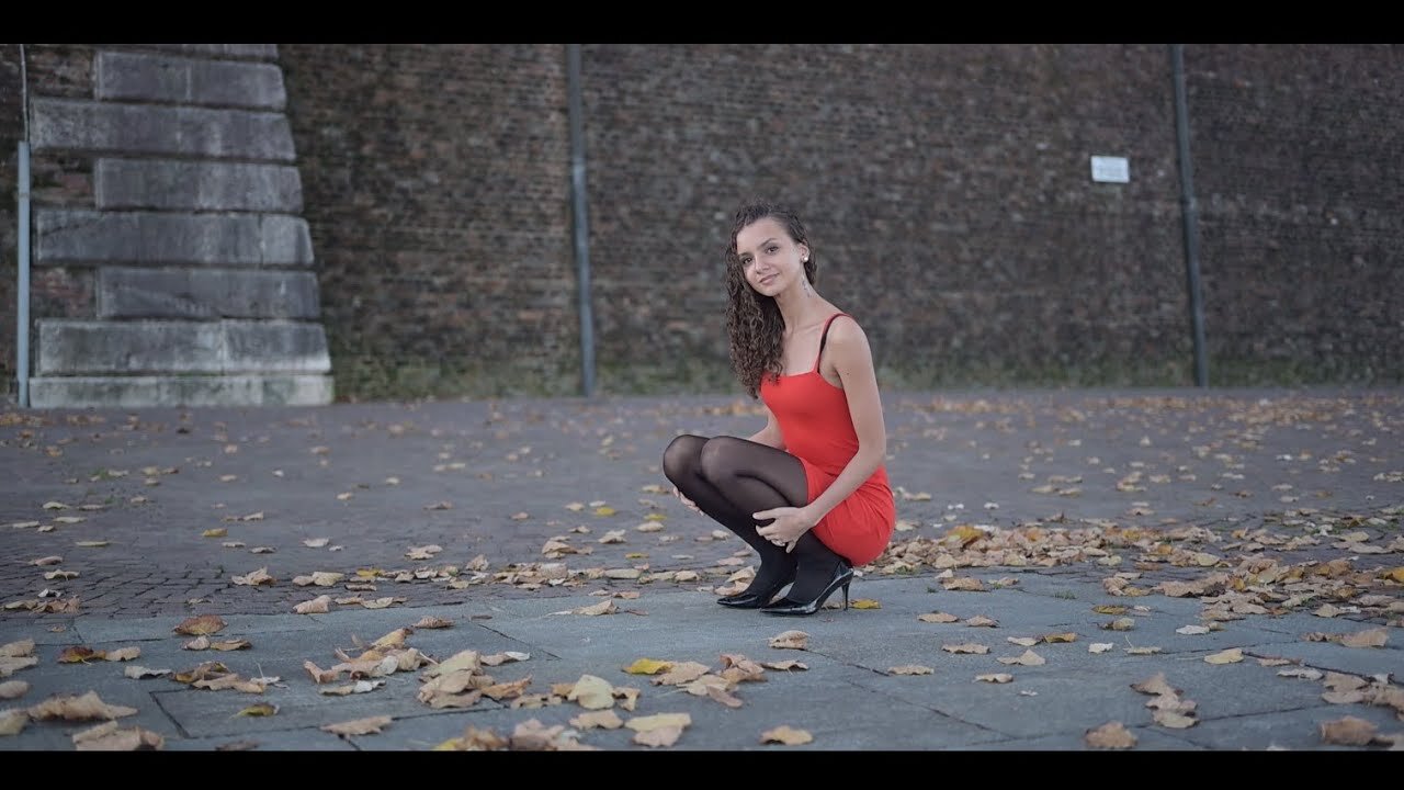 HOSIERY CINEMATIC VIDEO PORTRAIT : Pantyhose, Stockings, Tights, Nylon, Heels, Mini Dress (4K)