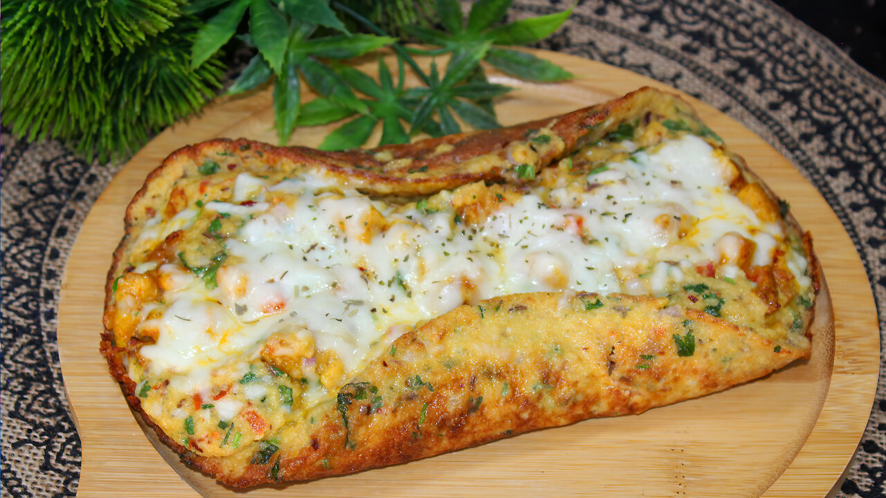 Home‑Style Chicken Omelet with Cheese & Veggies
