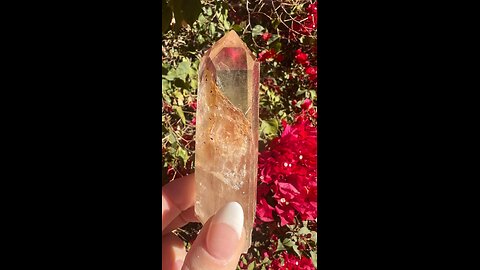 Amphibole Quartz aids contact with Angels.