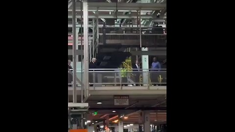 🗣 Trump to Ford worker: 'F*CK YOU'