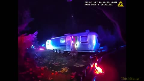 Domestic violence suspect surrounded by deputies attempts to run away before K9 Igo stops him