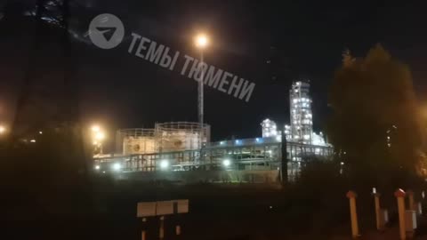 Three unexploded UAVs allegedly found on the territory of the Tyumen oil refinery.