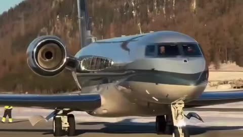 These are the people who tell you to reduce your carbon emissions 😭