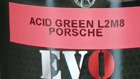 Pintura ACID GREEN L2M8 de PORSCHE / EVO COLORS