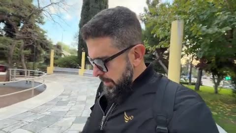 Tulsi exposes warmongers. Oil tanker piracy. WELT, Ukraine will lose. Orban, EU Ghostbusters