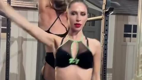New Model Girl Lifestyle 2025