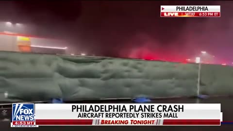 BREAKING_ Plane reportedly crashes in Philadelphia