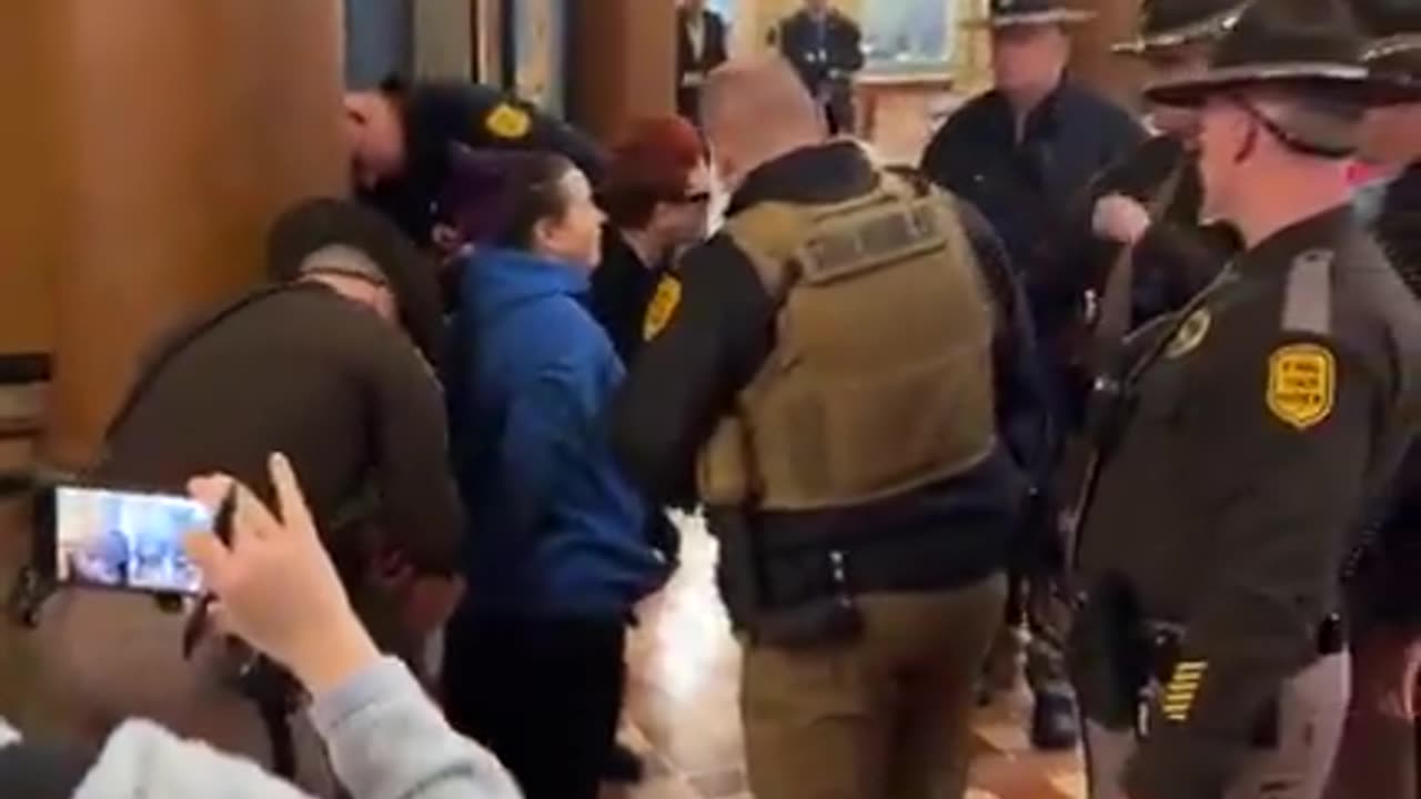 Anti-Trump protestors who invaded the Iowa state capitol building were put in