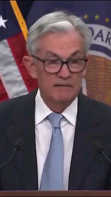 Jerome Powell and his money printer