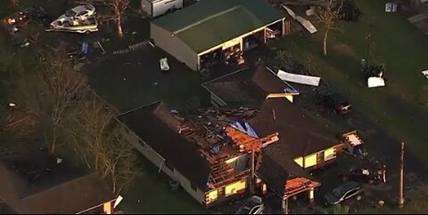 Texas family escapes unhurt as home is ravished by tornado