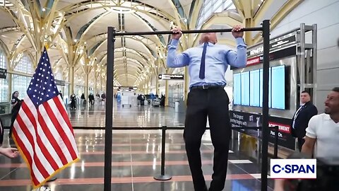 Something COMPLETELY INSANE just happened at Reagan Airport