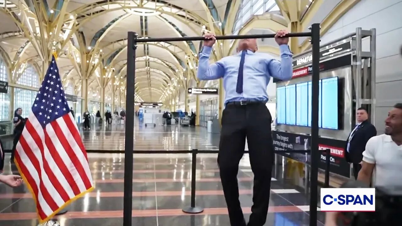 Something COMPLETELY INSANE just happened at Reagan Airport