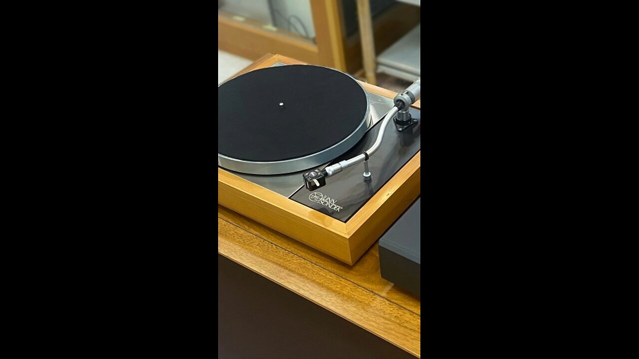 Linn Sondek LP12 Lingo powersupply