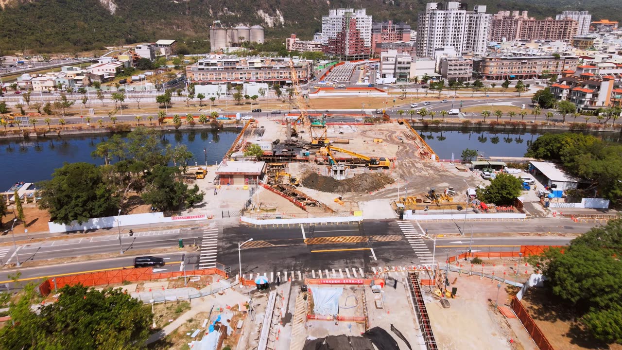 Kaohsiung Jiuru Bridge Construction 🇹🇼 (2025- 04) {aerial}